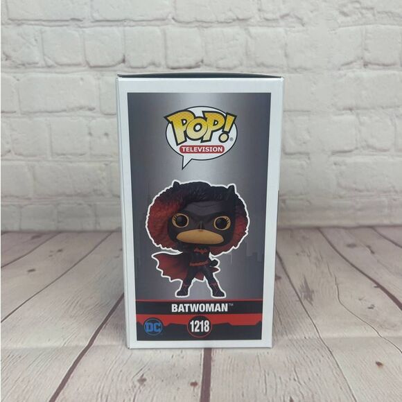 Funko Pop! Television - DC Comics - Batwoman - Funko Exclusive #1218 - Picture 4 of 6